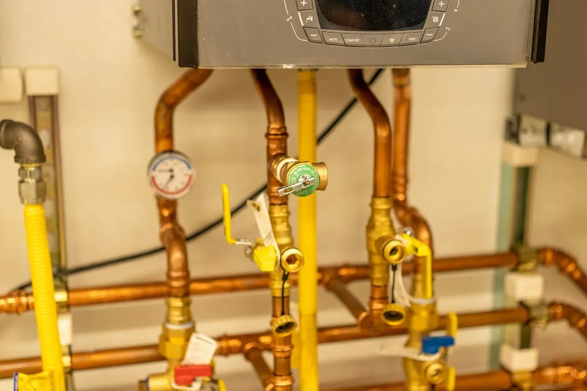 Licensed technician providing Pipe Repair for a homeowner in Gettysburg